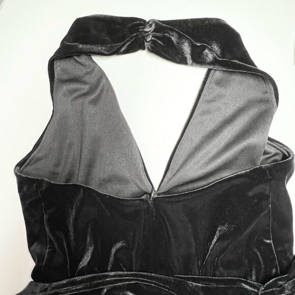 Banana Republic Factory Black Velvet Halter Neck Jumpsuit 2P 2 Petite - Picture 12 of 13